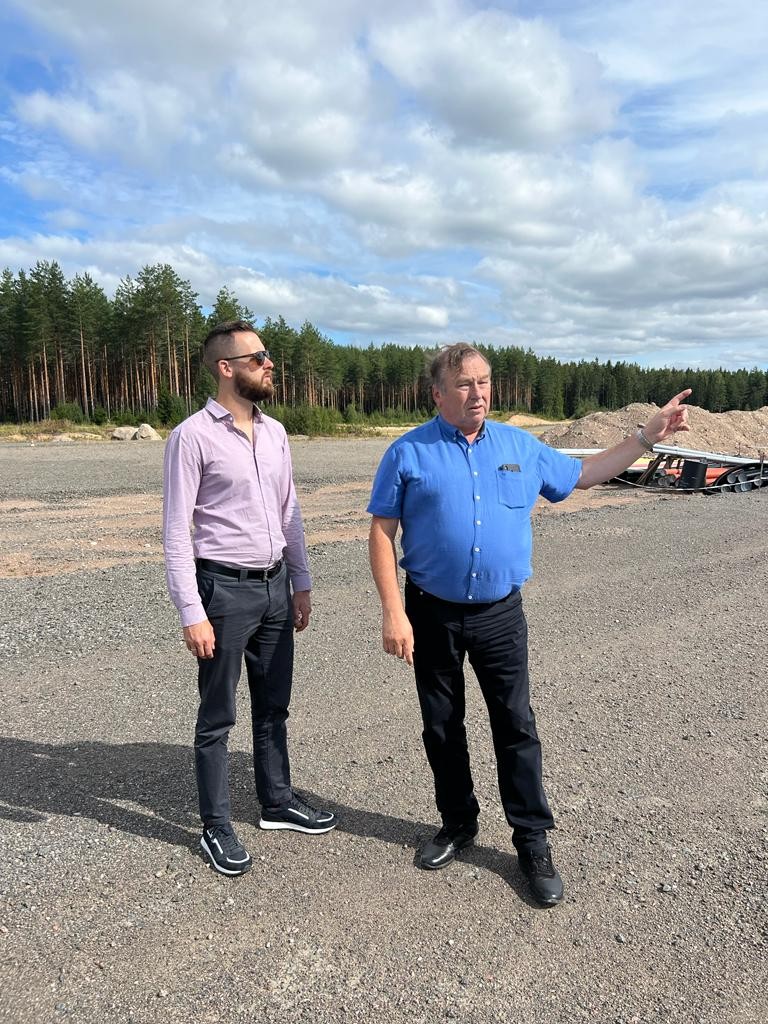 Kornel Ory on site at KymiRing during the rebuild