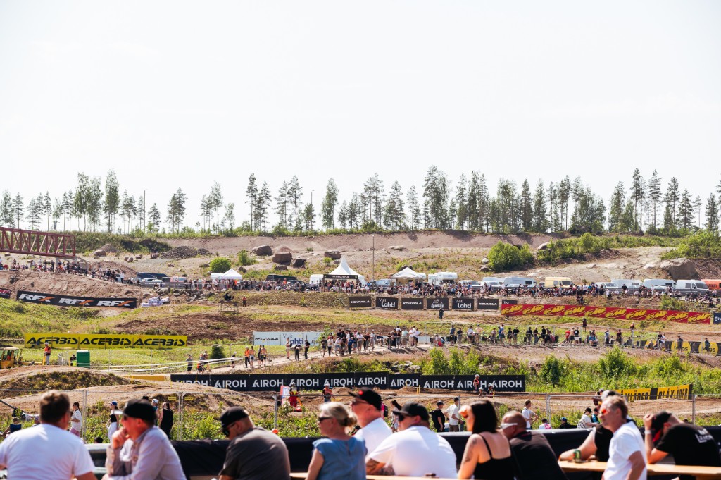 Spectators overlooking the MXGP track at KymiRing